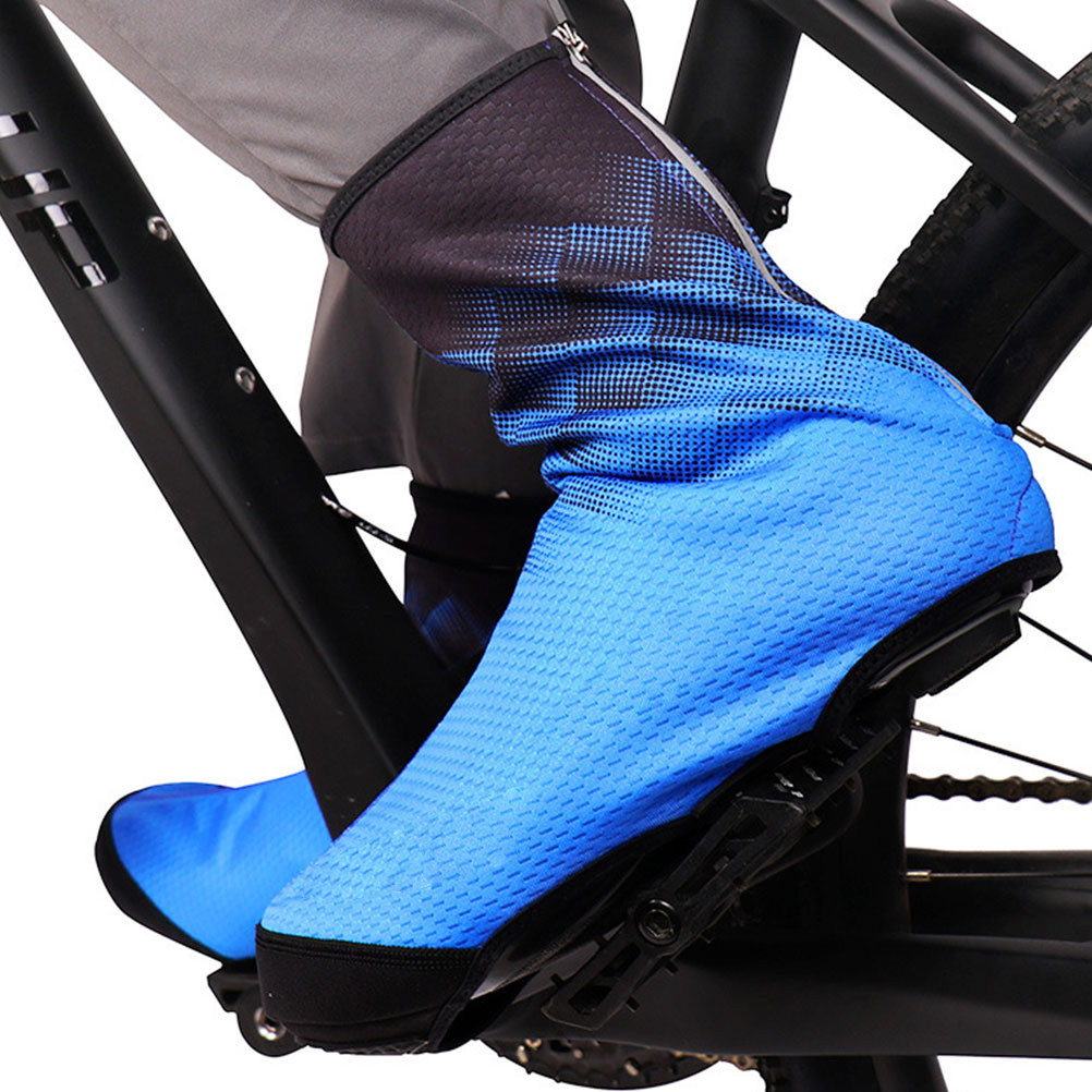 冬用の防水・防寒サイクリングオーバーシューズ1組。自転車通勤 - Cycling Commute Shoes のレビューと価格